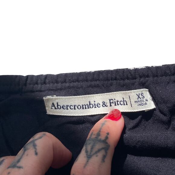 Abercrombie & Fitch Tulip Ruffle Miniskirt with Bow - Picture 8 of 10